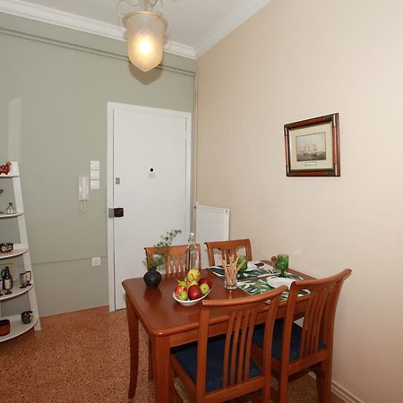 A Skip Away From The Acropolis Museum - 1 Bdrm Apartment เอเธนส์ ภายนอก รูปภาพ